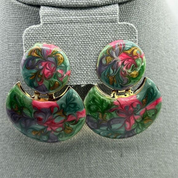 Vintage Green & Pink Swirl Enamel Doorknocker Pierced Dangle Earrings 1980s - Picture 3 of 11